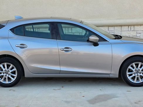 Used 2015 MAZDA MAZDA3 i Grand Touring image 2
