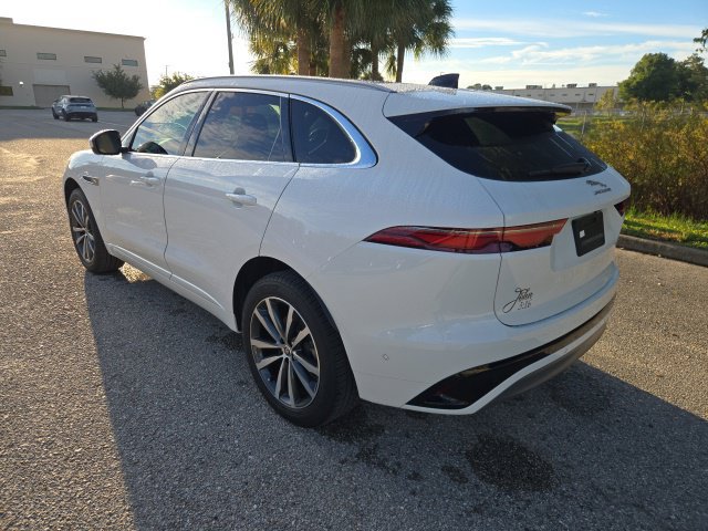 Used 2024 Jaguar F-PACE R-Dynamic S AWD/4WD image 3