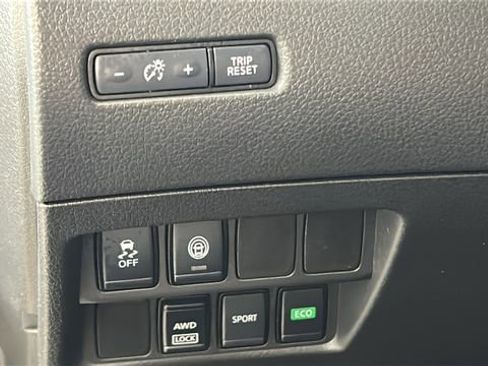 Used 2022 Nissan Rogue Sport S AWD/4WD image 20