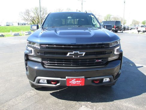 Used 2021 Chevrolet Silverado 1500 LT Trail Boss w/ Convenience Package II image 11