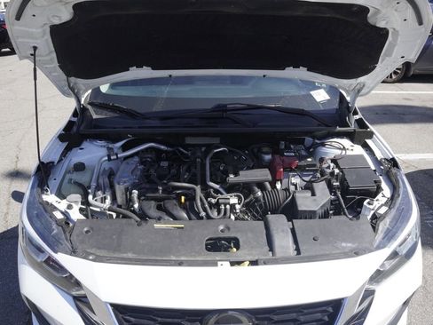 Used 2021 Nissan Sentra SV w/ Trunk Package FWD image 32