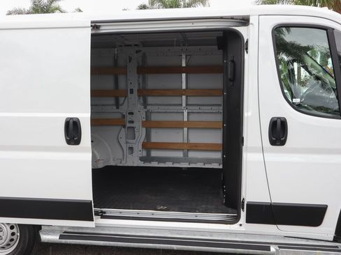 Used 2025 RAM ProMaster 2500 w/ U-Haul Equipment Group FWD image 11