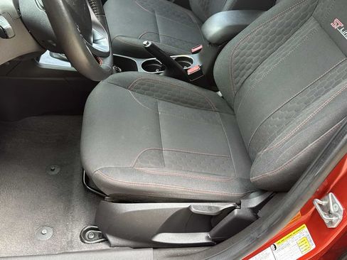 Used 2019 Ford Fiesta ST-Line FWD image 21