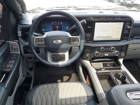 Used 2023 Ford F250 Limited w/ FX4 Off-Road Package image 33