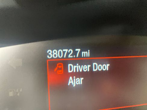 Used 2020 Ford Escape SEL AWD/4WD image 23