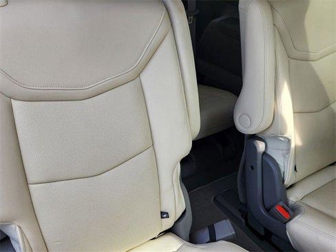 Certified 2023 Cadillac XT6 Premium Luxury image 19