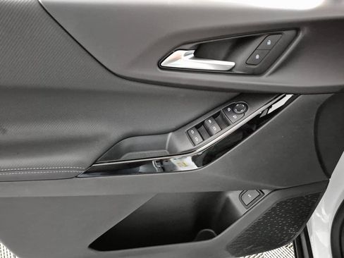 New 2026 Chevrolet Equinox LT w/ Convenience Package II image 14