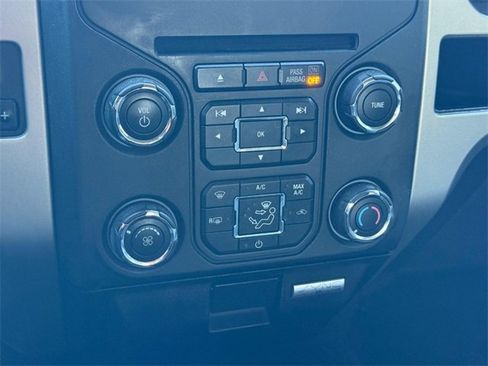 Used 2014 Ford F150 XLT w/ Equipment Group 302A Luxury image 19