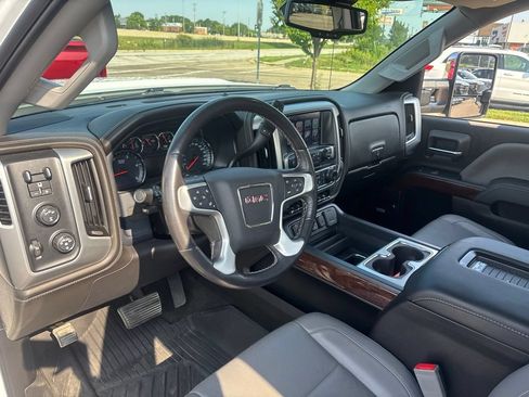 Used 2018 GMC Sierra 3500 SLT w/ Duramax Plus Package AWD/4WD image 20