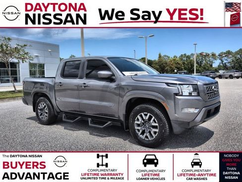 Used 2022 Nissan Frontier SV RWD image 1