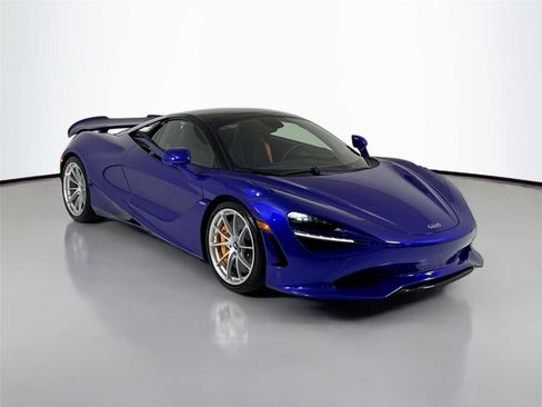 Used 2024 McLaren 750S Spider image 39
