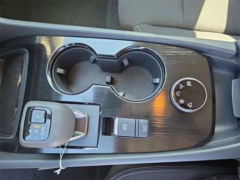 New 2026 Nissan Rogue S image 25