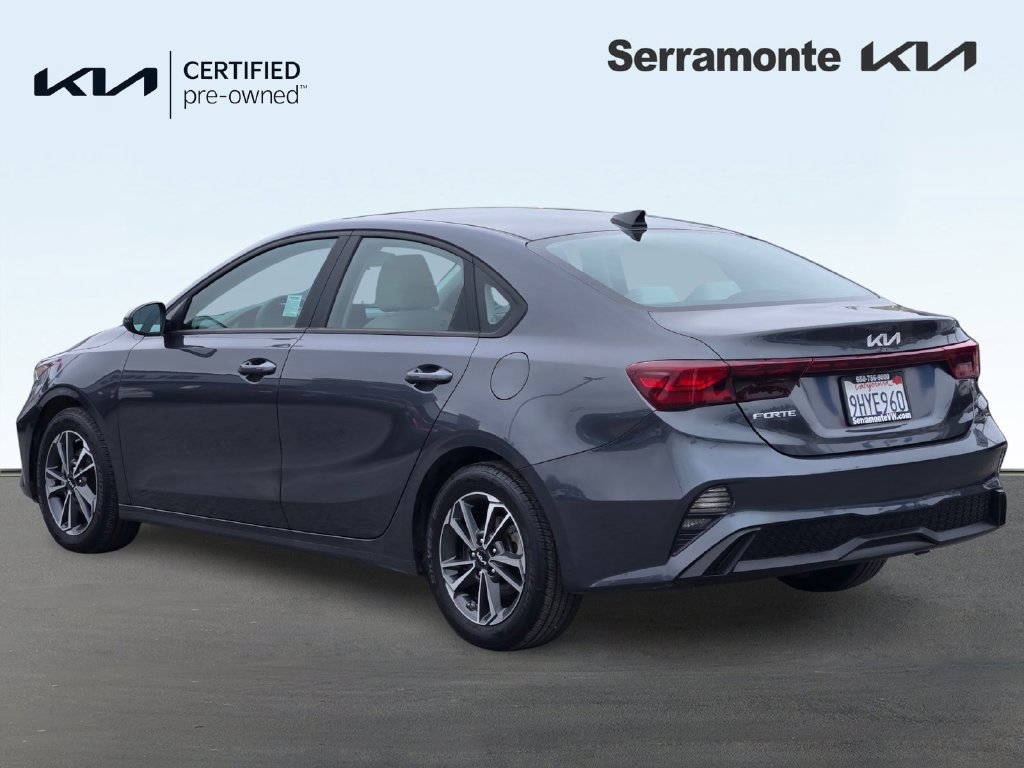 Used 2023 Kia Forte LXS w/ LXS Technology Package FWD image 6