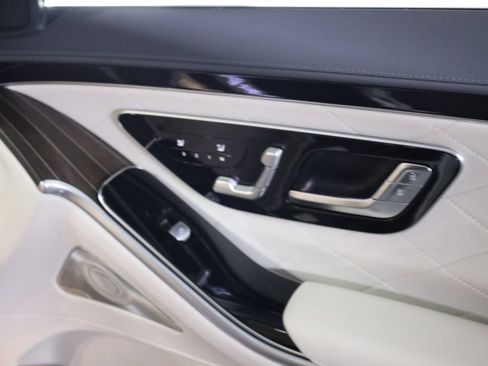 Certified 2022 Mercedes-Benz S 580 4MATIC Sedan image 66