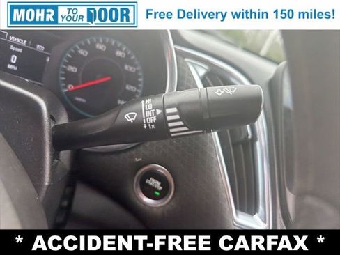 Used 2020 Chevrolet Malibu LT FWD image 17