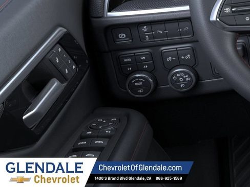 New 2026 Chevrolet Suburban RST w/ Advanced Technology Package AWD/4WD image 22