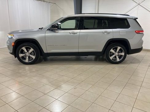 Used 2021 Jeep Grand Cherokee L Limited w/ Trailer Tow Group (B) image 2