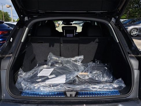 New 2025 Audi Q5 Premium Plus image 30