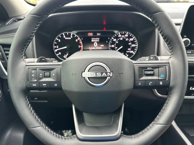 Certified 2026 Nissan Rogue SV AWD/4WD image 41