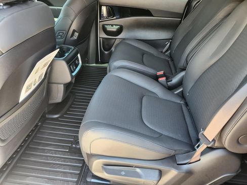 New 2026 Kia Carnival SX Prestige FWD image 26