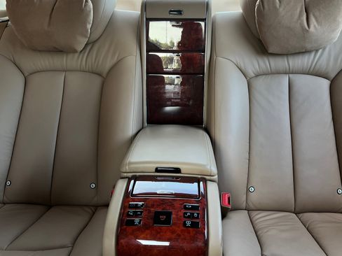 Used 2004 Maybach 57 image 18