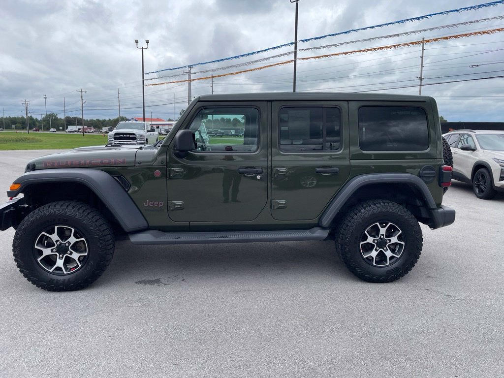 Used 2022 Jeep Wrangler Unlimited Rubicon w/ Cold Weather Group AWD/4WD image 5