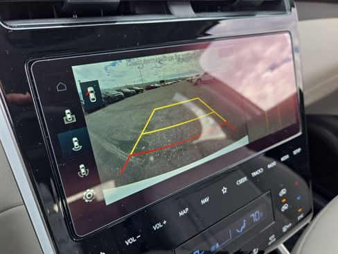 Used 2024 Hyundai Tucson Limited image 25