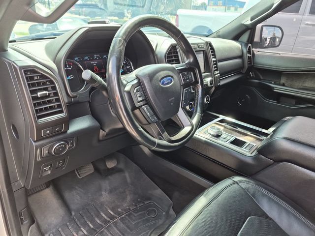 Used 2019 Ford Expedition Limited w/ Equipment Group 302A RWD image 10
