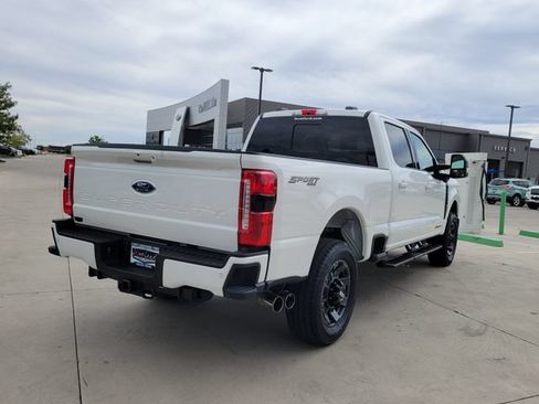 Certified 2024 Ford F250 Lariat w/ Lariat Ultimate Package AWD/4WD image 3