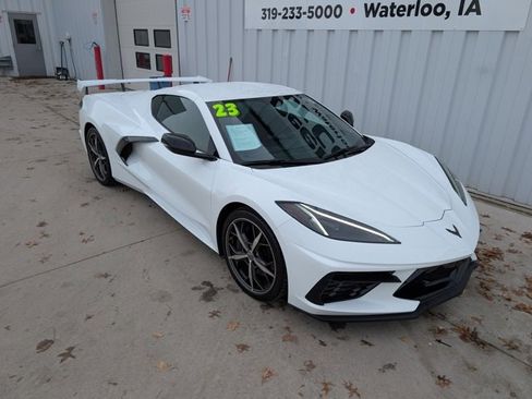 Used 2023 Chevrolet Corvette Stingray w/ Z51 Performance Package image 4