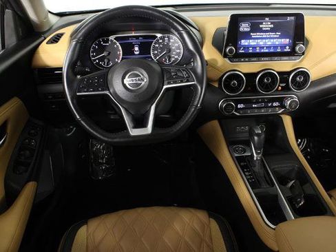 Certified 2023 Nissan Sentra SV w/ SV Premium Package FWD image 7