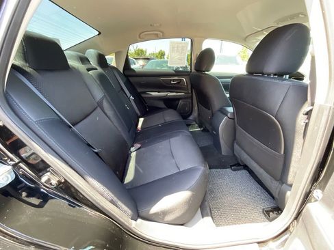 Used 2018 Nissan Altima 2.5 SR FWD image 20