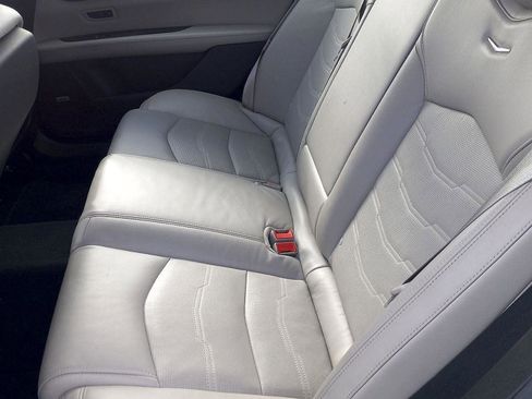 Used 2018 Cadillac CT6 Luxury image 12