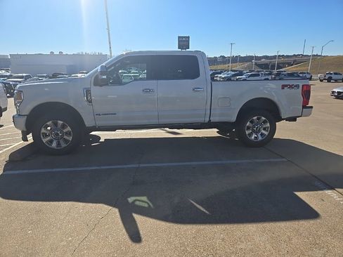 Used 2020 Ford F250 Platinum w/ FX4 Off-Road Package image 8