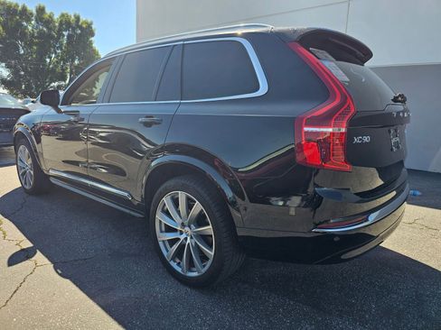 Used 2023 Volvo XC90 B6 Plus AWD/4WD image 3