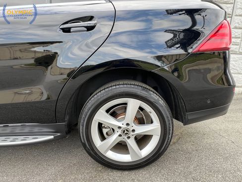 Used 2017 Mercedes-Benz GLE 350 w/ Premium 1 Package image 10