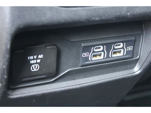 Used 2023 Jeep Grand Cherokee L Limited w/ Trailer Tow Group (B) AWD/4WD image 34
