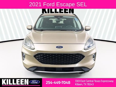 Used 2021 Ford Escape SEL image 2