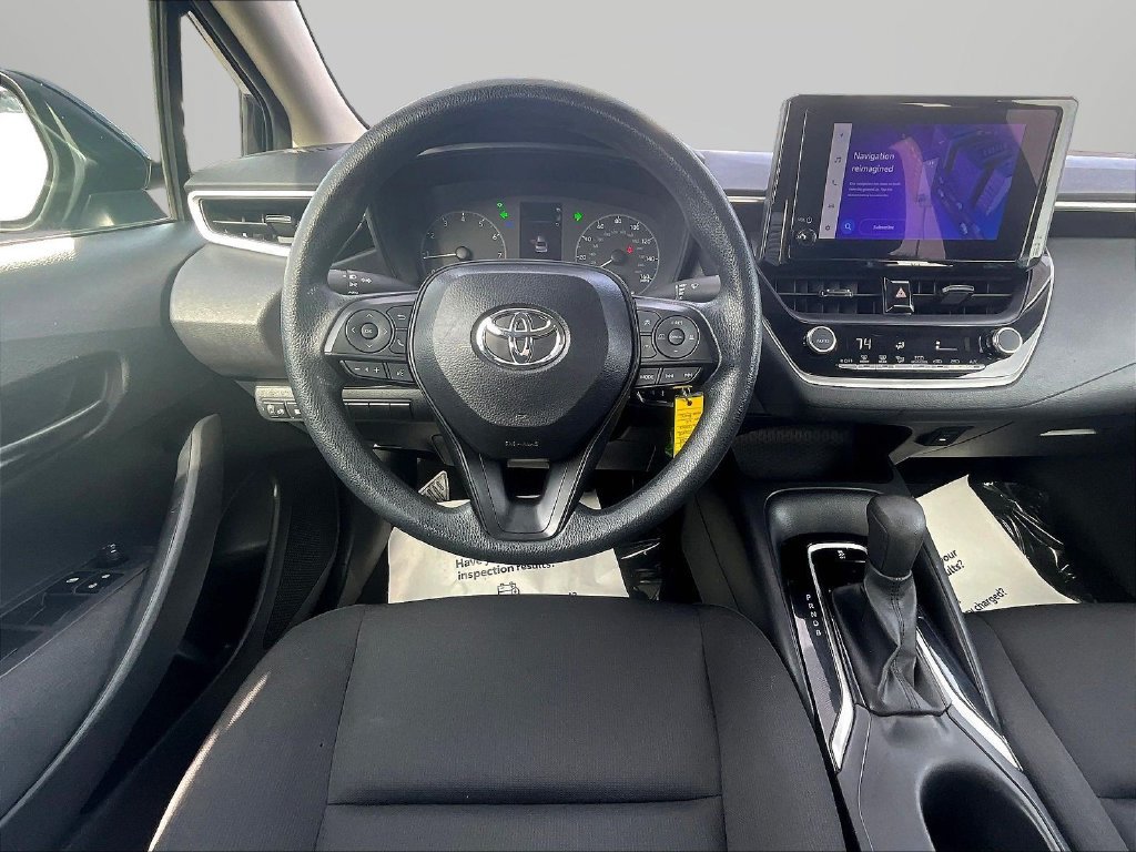 Used 2024 Toyota Corolla LE FWD image 9