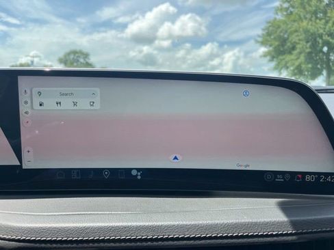 Certified 2025 Cadillac XT4 Premium Luxury FWD image 23