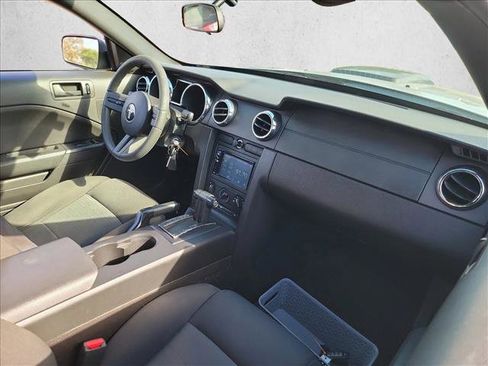 Used 2007 Ford Mustang Deluxe image 15