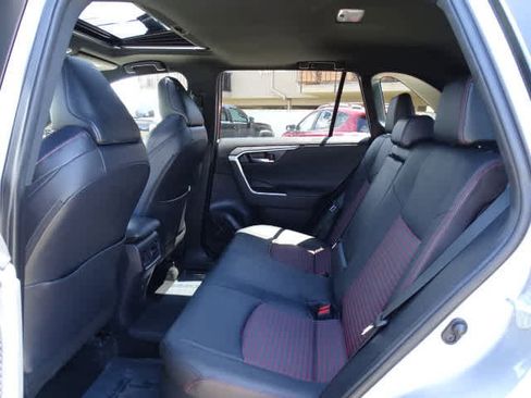 Used 2021 Toyota RAV4 XSE w/ Weather Package AWD/4WD image 21