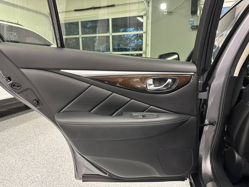 Used 2016 INFINITI Q50 Sport image 23