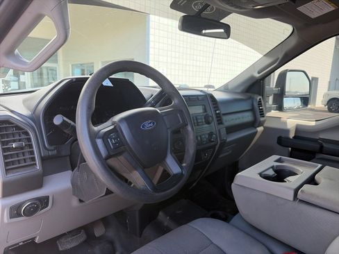 Used 2019 Ford F250 XL AWD/4WD image 11