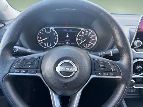 Certified 2025 Nissan Sentra SV image 19