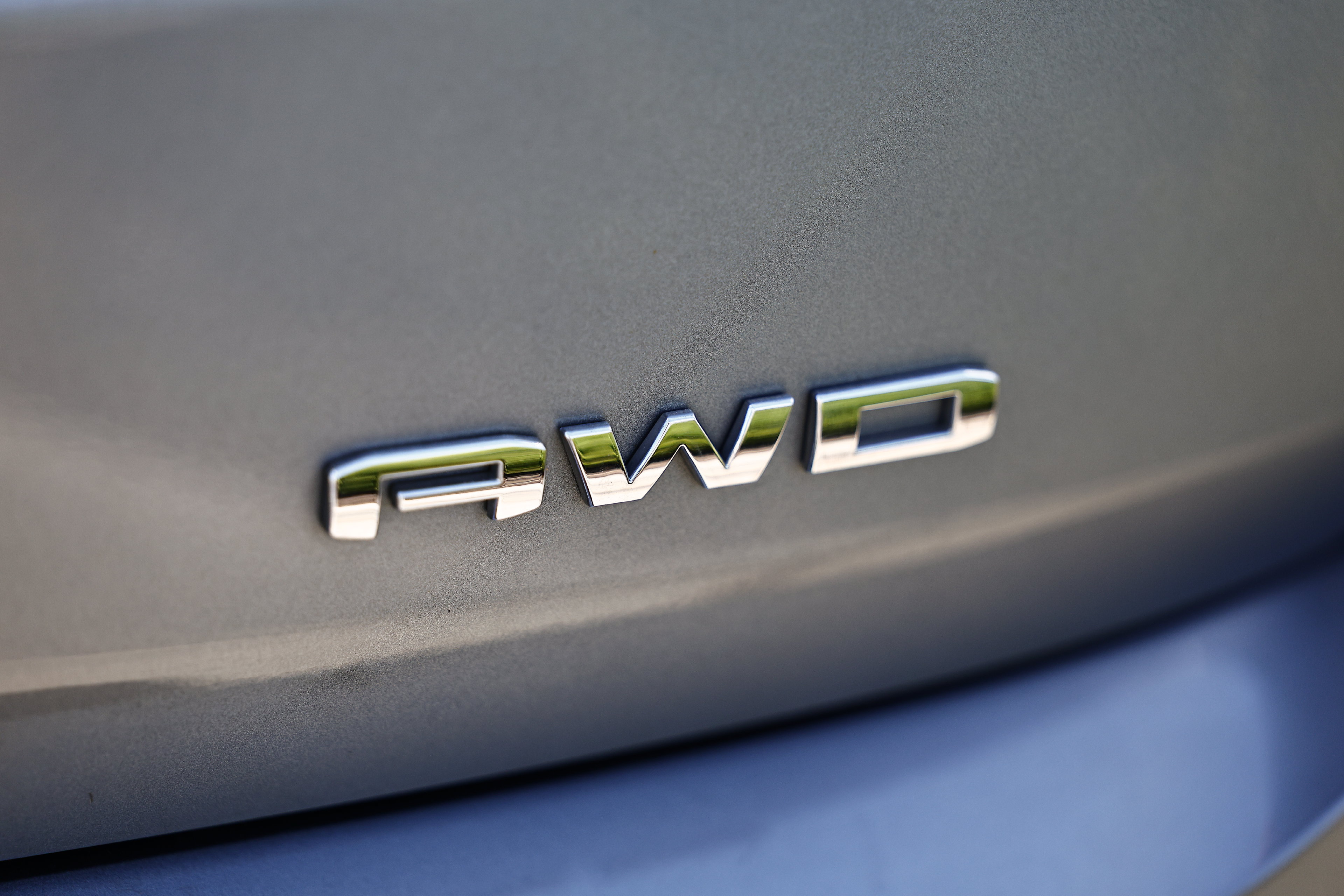 Used 2024 GMC Terrain SLE AWD/4WD image 6