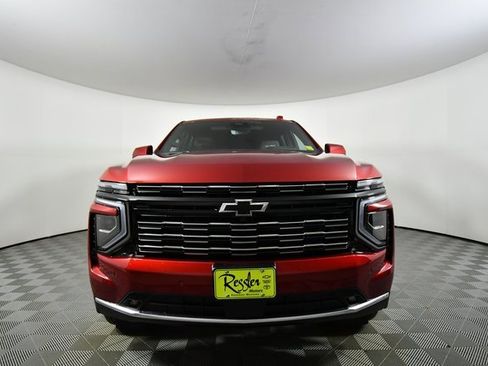 New 2026 Chevrolet Suburban High Country image 7