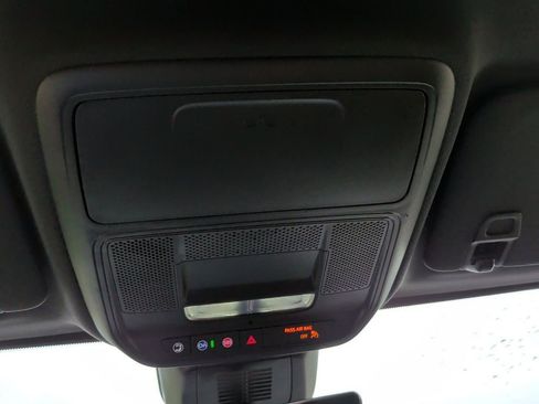 Used 2026 Chevrolet Equinox ACTIV w/ Convenience Package III image 21