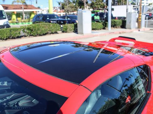 Used 2020 Chevrolet Corvette Stingray Premium Cpe w/ 3LT Preferred Equipment Group image 15