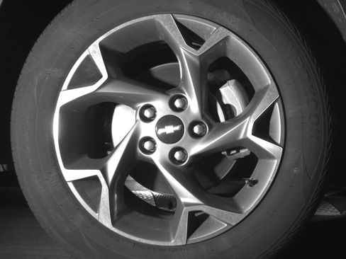 Used 2025 Chevrolet Trax LT w/ LT Convenience Package image 12